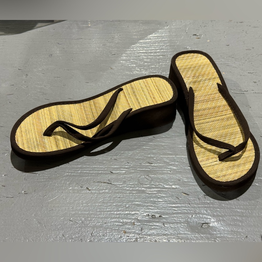 Brown wedge flip-flop sandals, Ladies' Size 9. They may have been worn once.